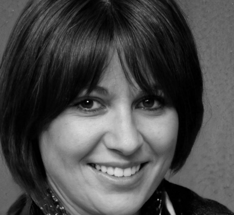 Maeve Threlfall discussing ratio analysis methods